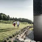 Weingut & Winzerhaeuser Skringer Casa de Férias