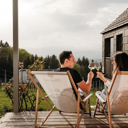 Winzerhaeuser Skringer Wohnen Im Weingarten Tatil Evi *