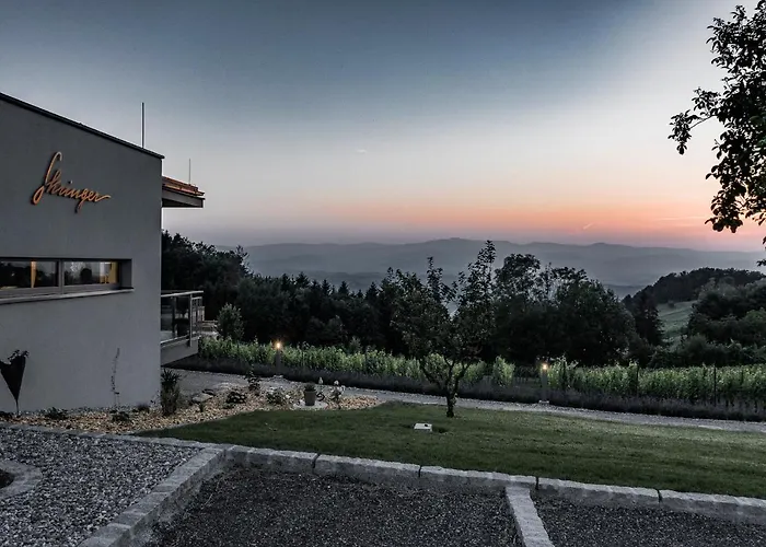 Vakantiehuis Weingut & Winzerhaeuser Skringer Leutschach