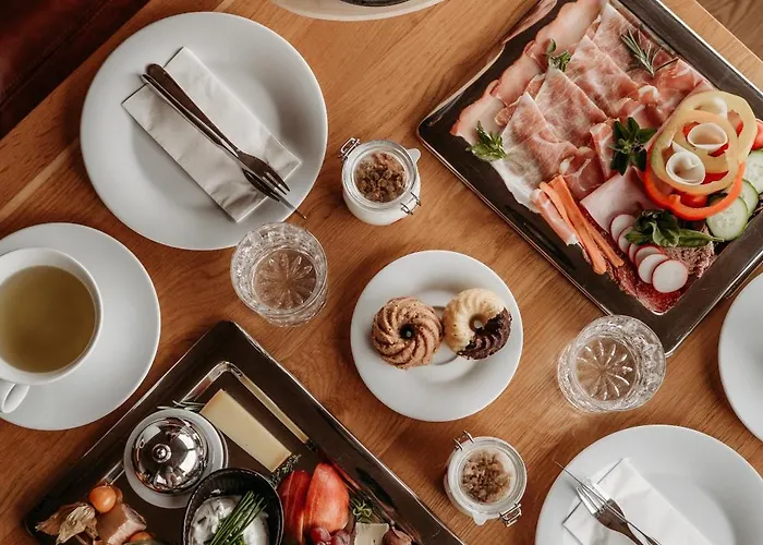 Weingut & Winzerhaeuser Skringer * Leutschach